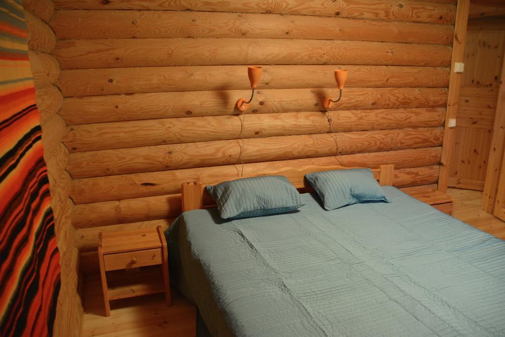 Lomapesae Cottages Пертунмаа Номер фото